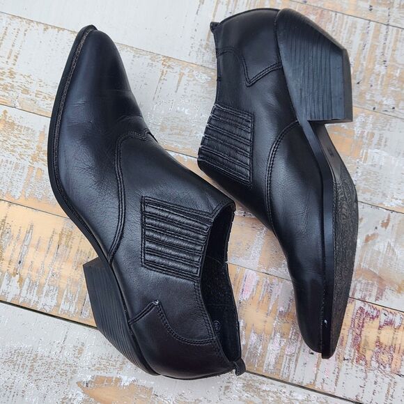 Zodiac Black Leather Ankle Booties - Picture 3 of 9